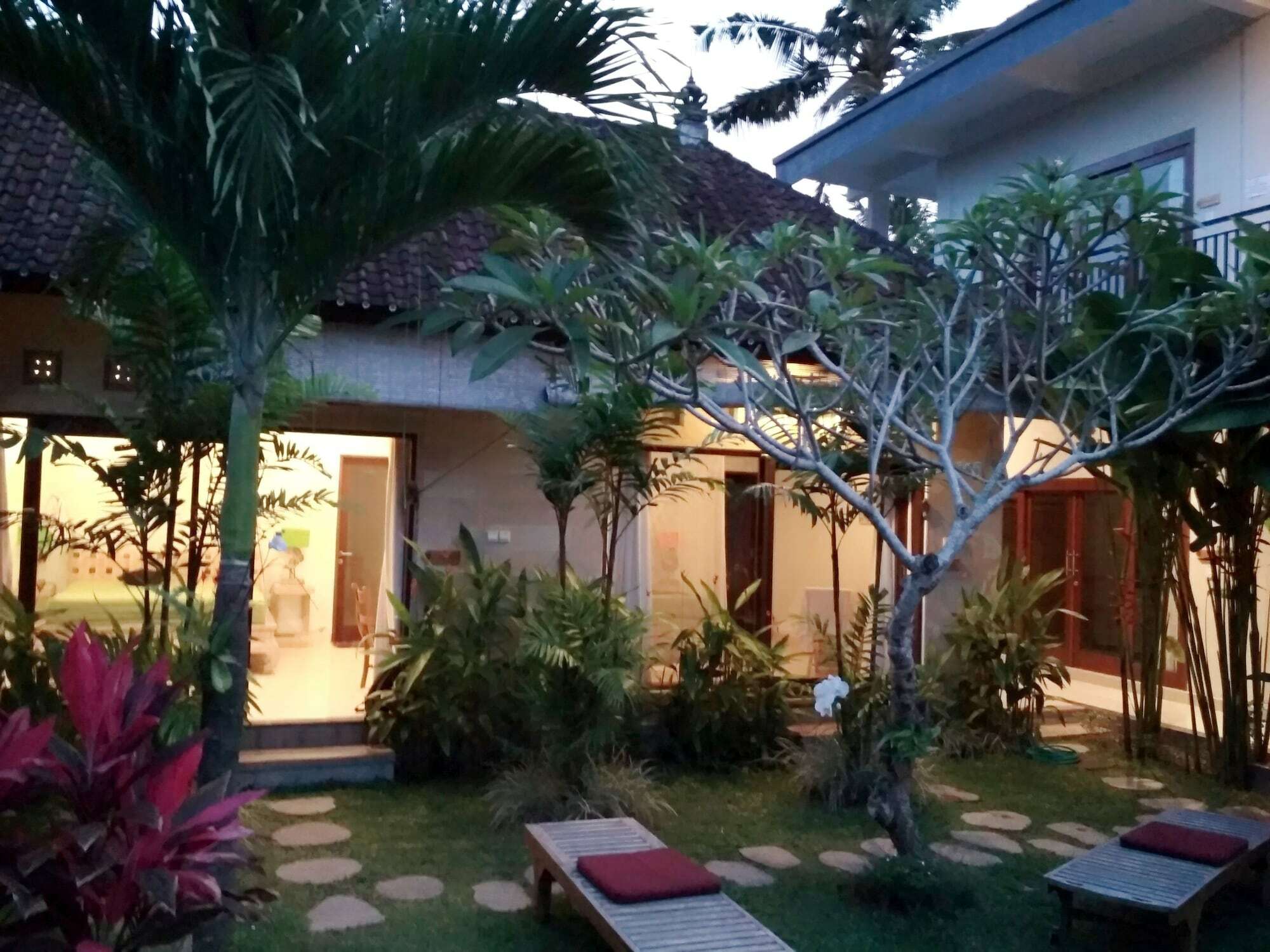 Uma Loka Villa By Shm Убуд Екстер'єр фото